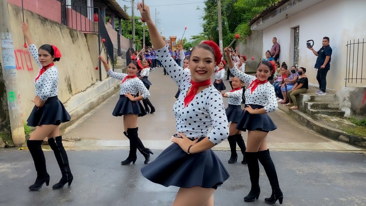 Tinecos Music Band en Festejos Patronales  de Mercedes Umaña.