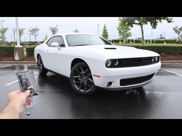 2022 Dodge Challenger SXT: Start Up, Exhaust, Test Drive, POV and Review