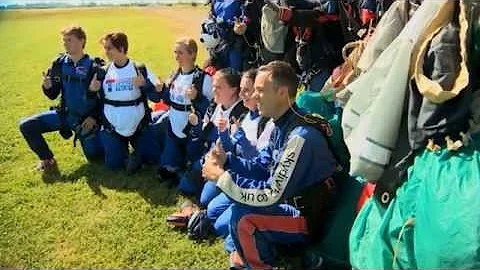 Record skydiving jump for Stephen Sutton