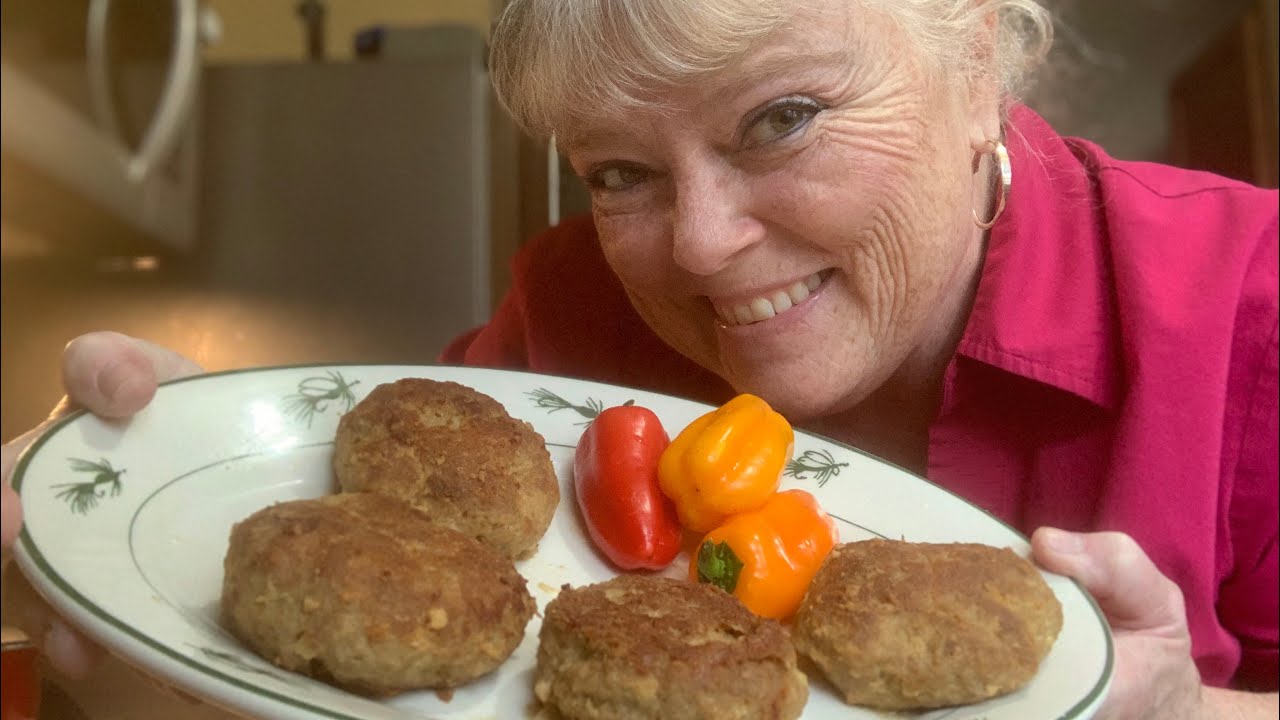 Turkey burgers with Lipton onion soup mix. cooking yummy lipton 
