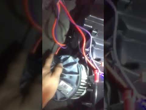 2004 Escalade A C Blower Motor And Resistor Replacement