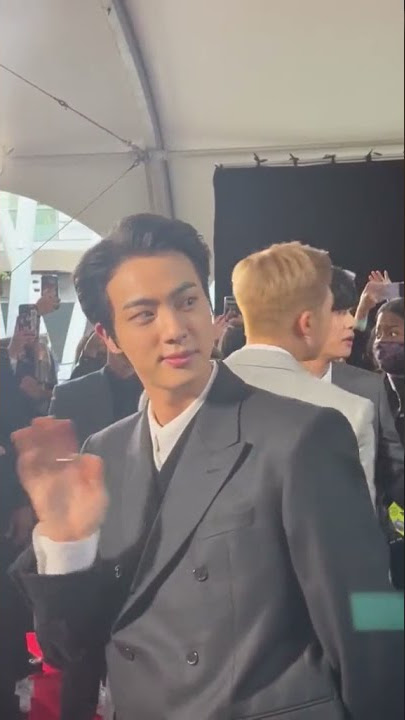 seokjin dan jidat 🥵