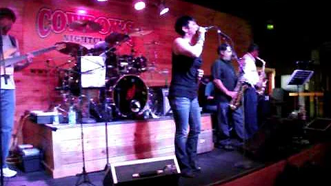Jennifer Arceneaux Live With the Hydromatics
