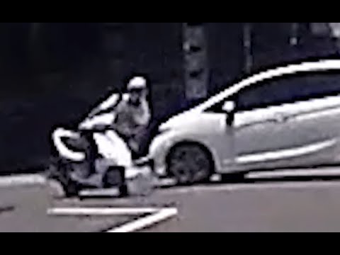【車禍影片】 我很好奇你停下來到底在確認哪裡？褲襠嗎？（2023.05.12 台南市安南區育安街