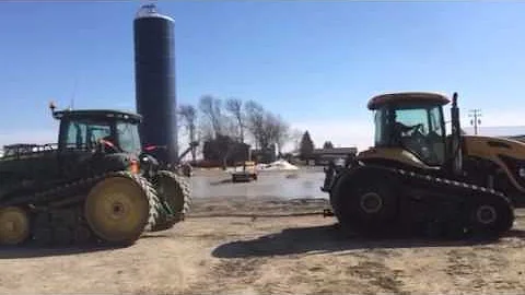 Deere 8335rt vs. challenger mt775