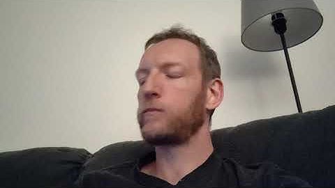 Man in disbelief over Eagles loss to Washington