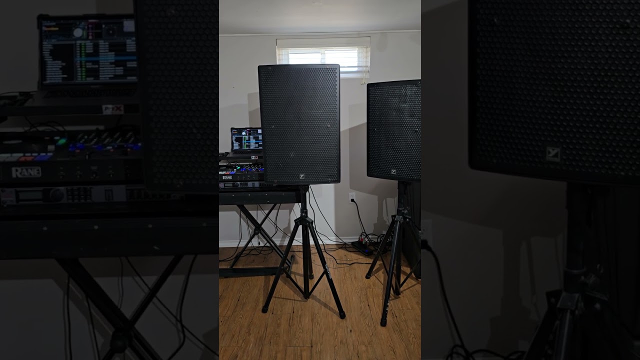 Yorkville  ps12p vs Ps15p  powered speakers