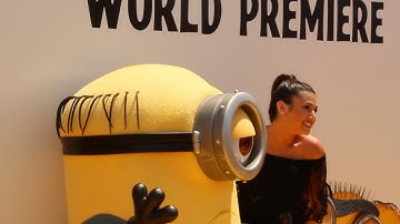 Dana Gaier is spliced with the minion