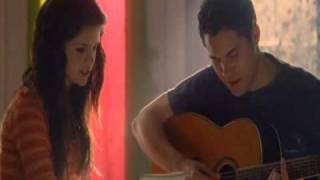 This is a video about the movie "another cinderella story" an amazing
film! selena gomez - drew seeley are fantastics! subscribee!! :d