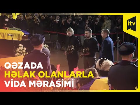 Zelenski helikopter qəzasında həlak olanların vida mərasimində