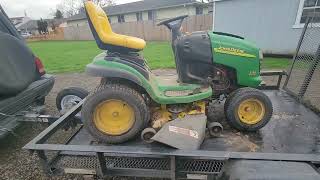 I bought a John Deere L130 Lawn Tractor '3Wheeler'. Another green project!