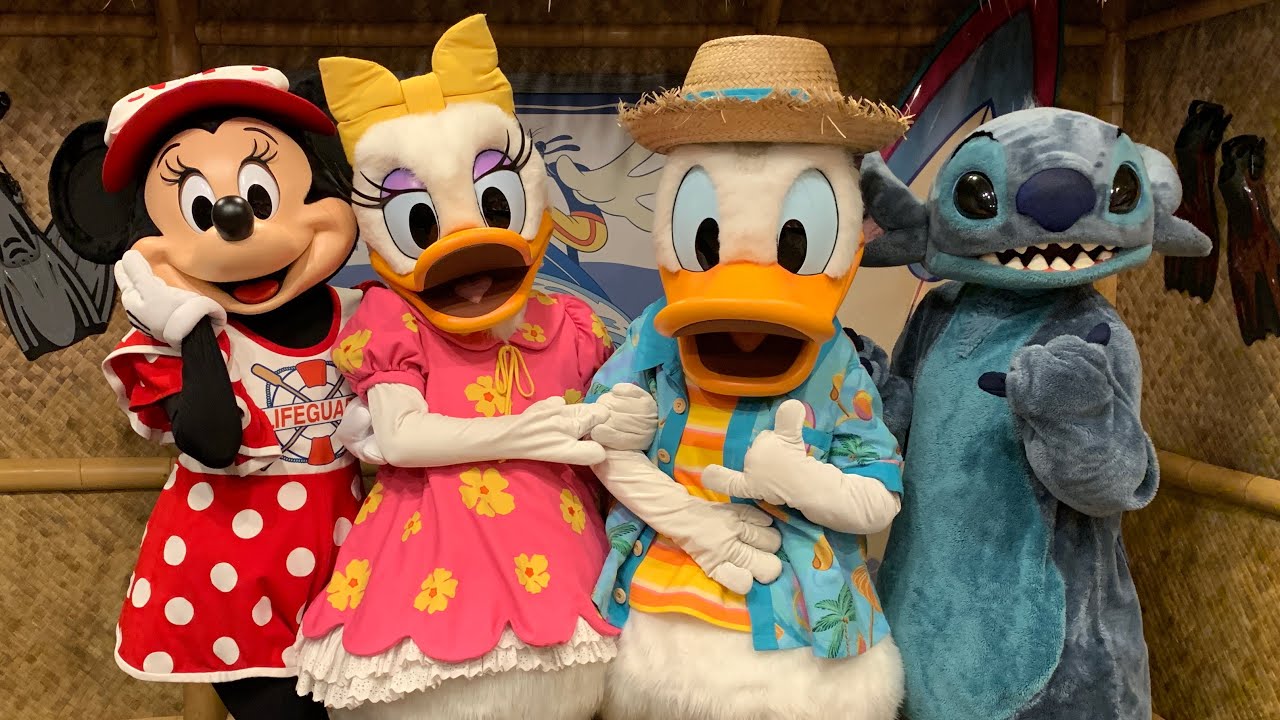 DINING REVIEW: Donald Duck's Seaside Breakfast at Disney's PCH Grill