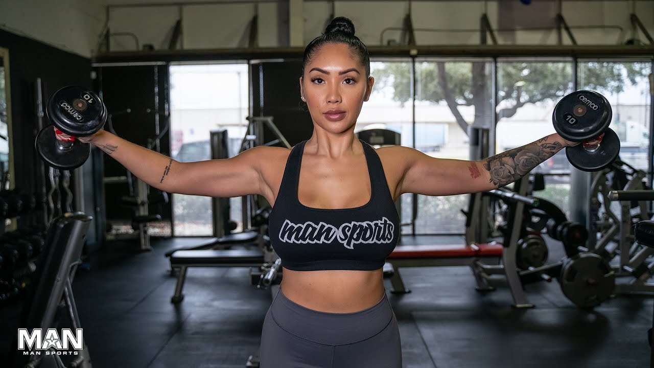 30 Minute Full Body Dumbbell Workout With Marie Madore - YouTube