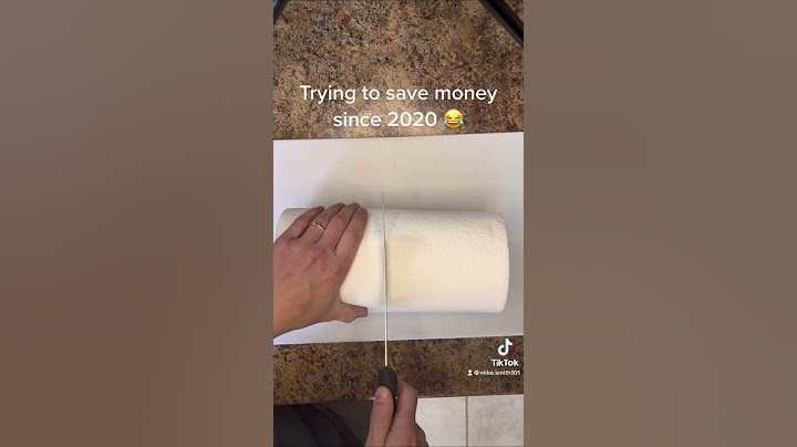Saving money 😂 cut a role of paper towels in half #viral #shorts #savemoney #inflation #victorinox