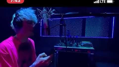 Machine gun Kelly ft. Joyner Lucas what’s poppin remix