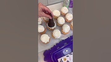 CUPCAKE HALLOWEEN HACK 🧙🏻 #momhacks #viral #trending #shorts #lifehacks #recipe #halloween
