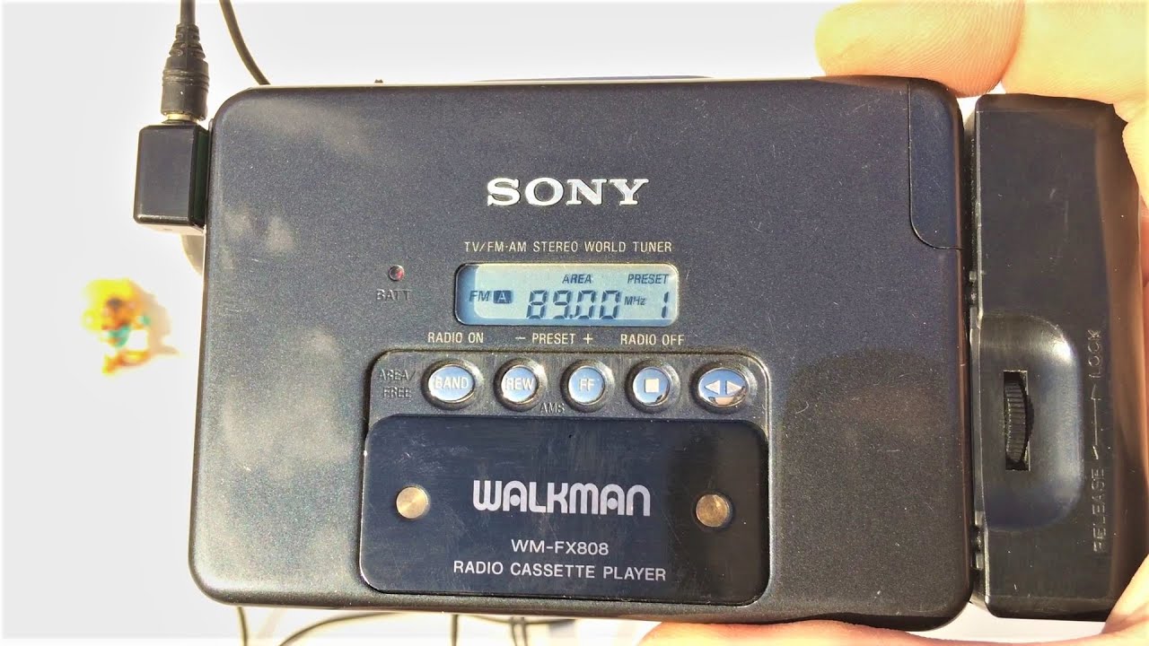 SONY WALKMAN FM/AM カセットウォークマン WM-FX808 Sony WM-FX808 ▷ Walkman.land