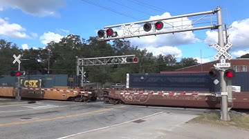 CSXT 5359 ES40DC Leads CSX Train Q042 Northbound at Spring St in Smyrna, GA