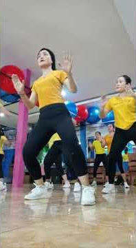 duh tante tante cantikk banget 🤭🤭🤭🤭🤭 kenalan duong#viral #gagalfokus#galau#tante#tantehot #senam