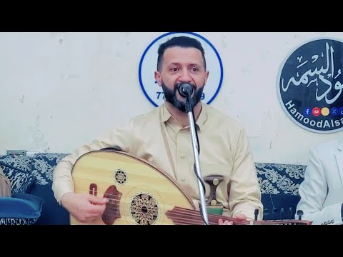 شاهدتواضع الفنان حمود السمه عندما طلب احد الحاضرين اغنيه لوالده علي السمه يا قاسي القلب جلسه مقيل