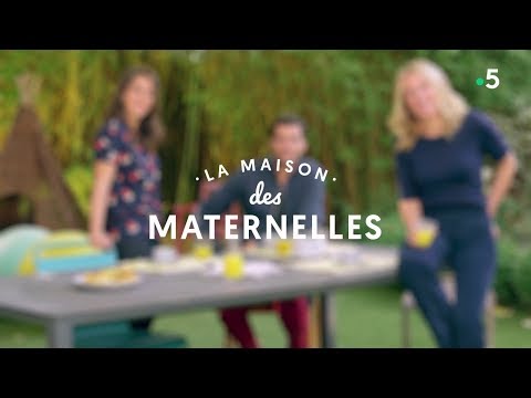 Vidéo: 8 Mars à La Maternelle