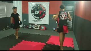 Luta De Muay Thai 𝕀𝔸ℕ 𝕧𝕤 ℂℍℝ𝕀𝕊𝕋𝕀𝔸ℕ