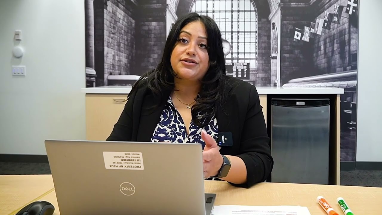 Lexis+ AI core functions - Generate a draft | clause and memo