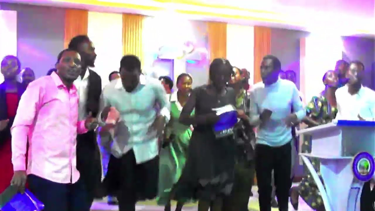 UMUKUNGA HAMWE NA BAYUMBE RONGAI MUNDIRIMBO 