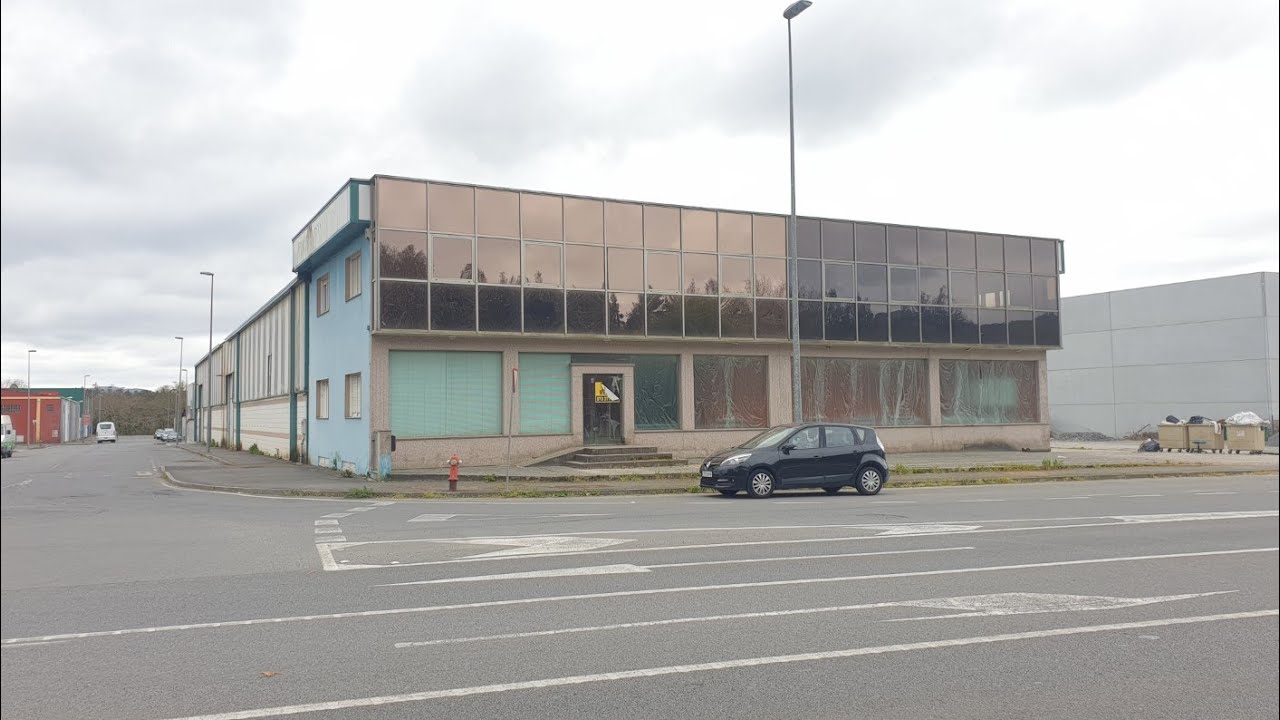 Nave en venta en el polígono "O Allo" en Baio (Zas)