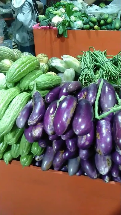 Ide bisnis brilian, jualan sayur di malam hari laris manis #shorts #ideas #idebisnis #jualan #bisnis