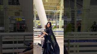 Black Love🖤🖤#sruthihasan #blacksaree #trending #actress #instareels #southindianmovies #singer
