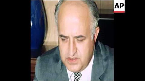 SYND 16 8 79 PLO IS OFFICIALY RECOGNISED IN TURKEY