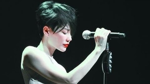 王菲演唱的《我和我的祖国》，空灵清澈！ 不仅让网友流泪，还让时光倒退！