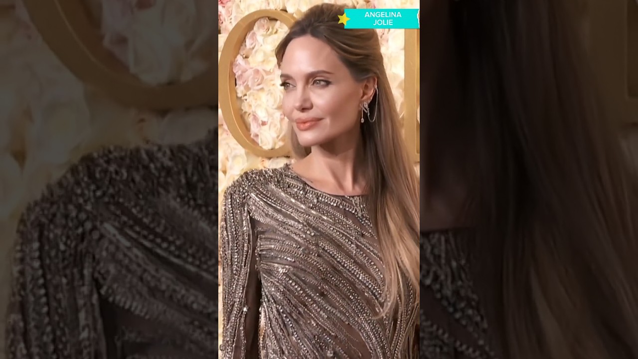 ANGELINA JOLIE GOLDEN GLOBES RED CARPET