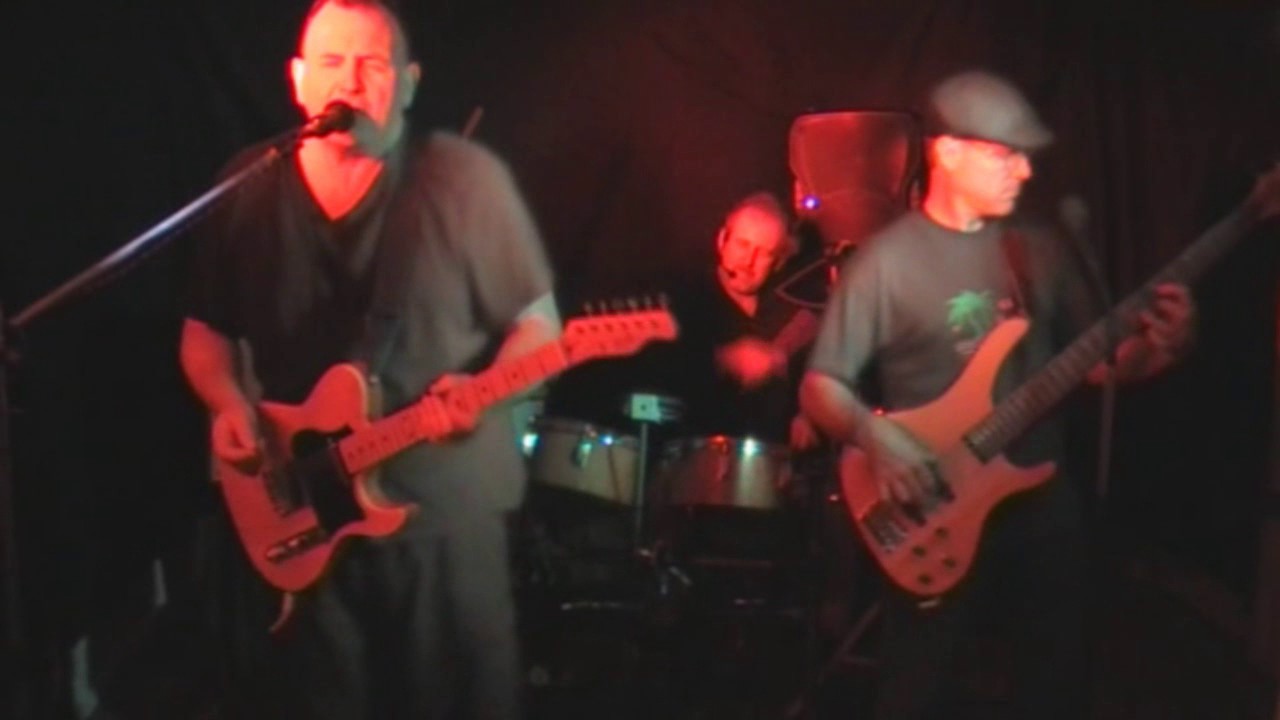 Adelaide Band Radiodaze plays Stevie Wonder's Superstition YouTube