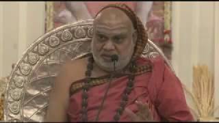 Sringeri Jagadguru on Why should we go to Temples if God is Omnipresent (Sarvavyaapi) (Tamil)