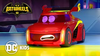 Ruidoso pero no orgulloso | Batwheels en Latino 🇲🇽🇦🇷🇨🇴🇵🇪🇻🇪 | @DCKidsLatino by DC Kids Latino 15,967 views 1 month ago 3 minutes, 36 seconds