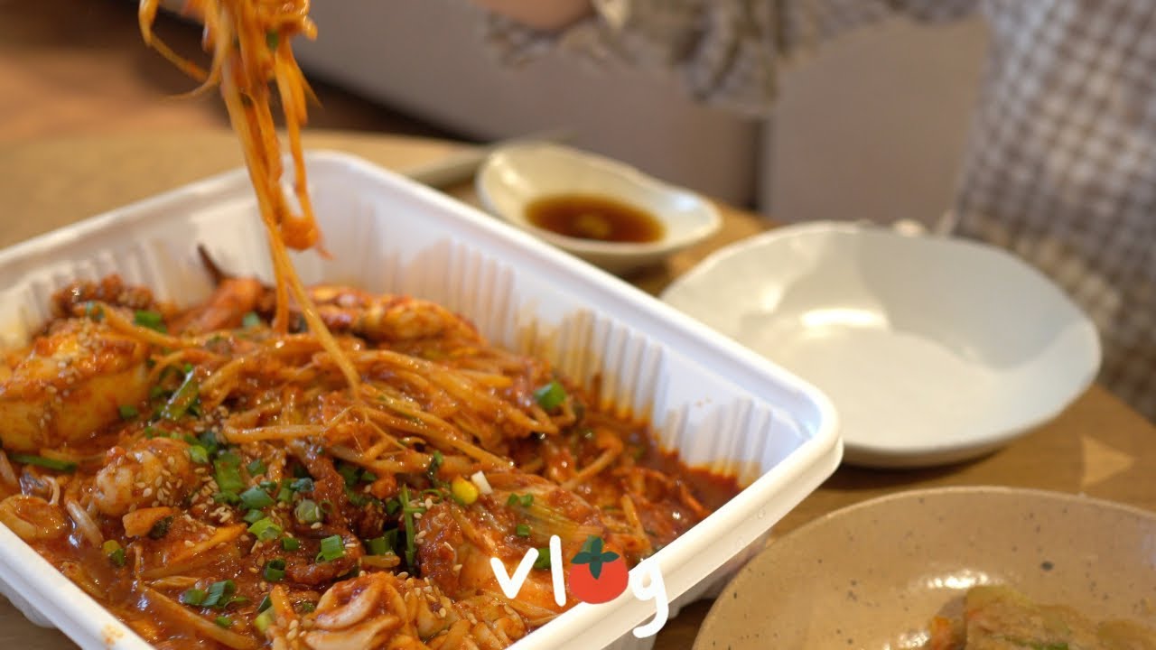 1인분만 하는 법을 몰라요 / 뜻밖의 슈톨렌 특집 / 해물찜,카레,꿀떡시리얼,오므라이스