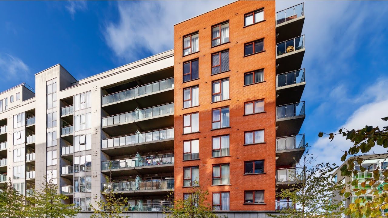 Apartment 383, Block H, Castleforbes Square, Dublin 1 €450,000