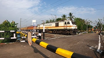 Fast & Furious Twins Loco Leading Dangerous Speedy Intercity Express Moving Through Out Railgate