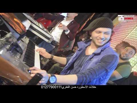 عبسلام العالمي بيعزف ل عمرودياب خلينا نشوفك باحساس عالي اوي افراح المحله الاسطوره تصويرالخلايلاوي