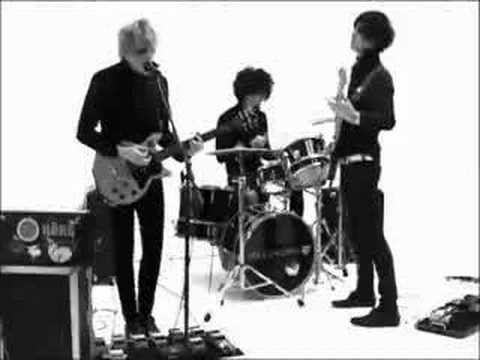 2. NEILS CHILDREN - STAND UP