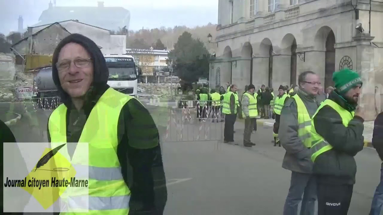 Haute Marne Les Gilets Jaunes A Doulaincourt Saucourt Le Reportage Journal Citoyen Ici