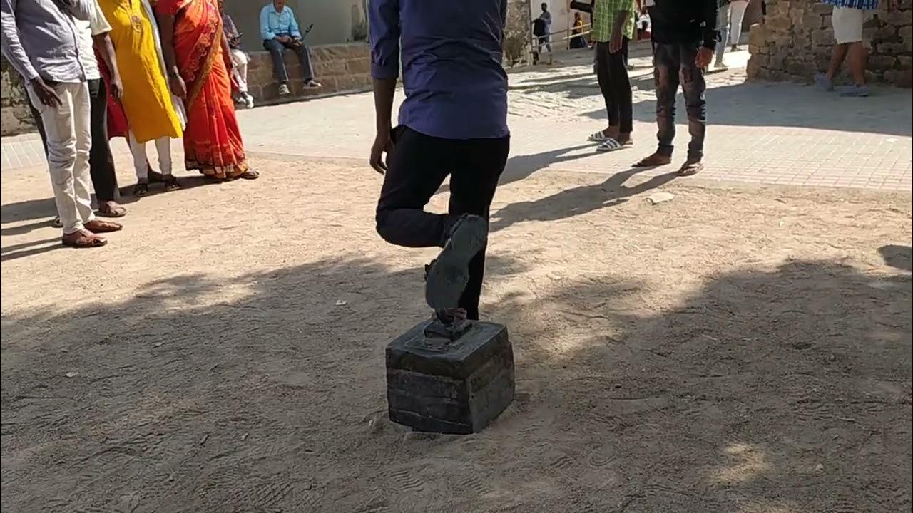 Weight Lifting Golconda Fort, Hyderabad - YouTube