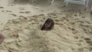 Ally - The Dead Mermaid 2 - Australia