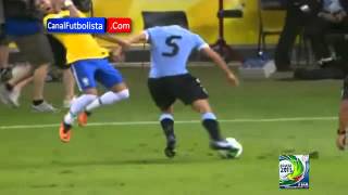 Neymar Fingindo Falta Contra Uruguai