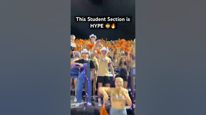 You have to see this Student Section 😎🤝 #shorts
