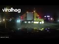Applause After Trucker's Perfect U-Turn || ViralHog
