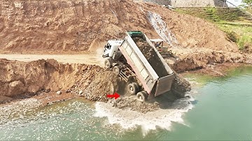 Unexpected!! Don’t be so careless about your work Bulldozer and Dump truck Dam Building Project
