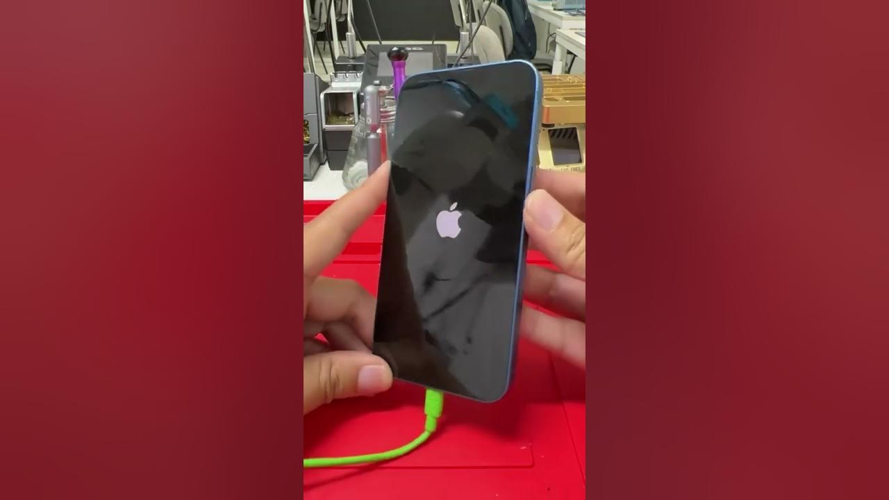 iPhone 13 atascado en la pantalla blanca? ¡Aquí tienes soluciones real-  Dr.Fone